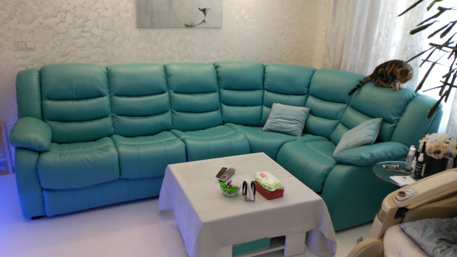 Перетяжка дивана на дому. Серпуховская